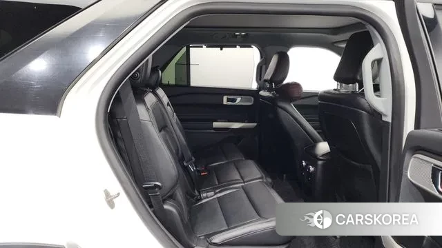 Ford Explorer 6th Generation 2020 Белый из Кореи, фото 3