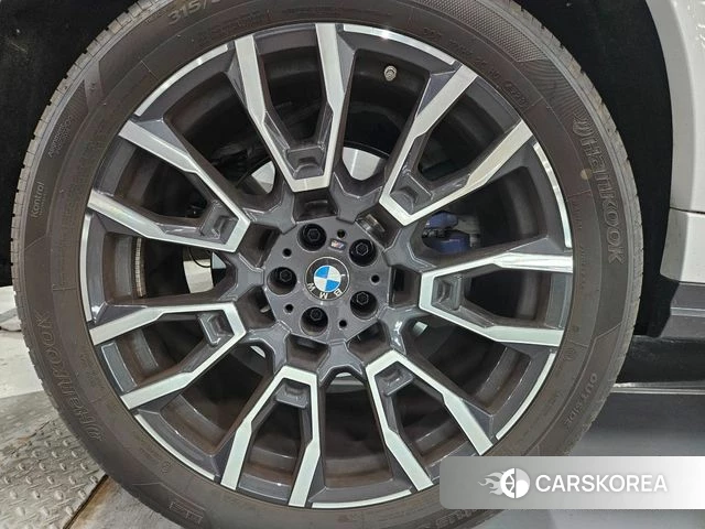 BMW X6 (G06) 2024 Белый из Кореи, фото 3
