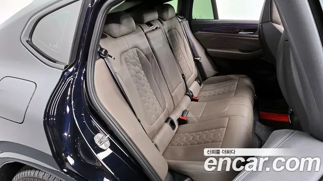 BMW X4M (G02) 2022 Черный из Кореи, фото 3