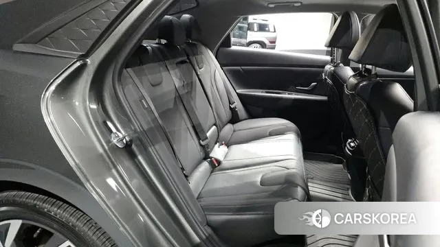 Hyundai The New Avante Hybrid (CN7) 2024 Серый из Кореи, фото 3