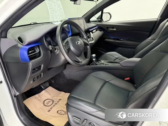 Toyota C-HR 2021 Белый из Китая, фото 3