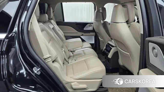 Lincoln Aviator 2nd generation 2023 Черный из Кореи, фото 3