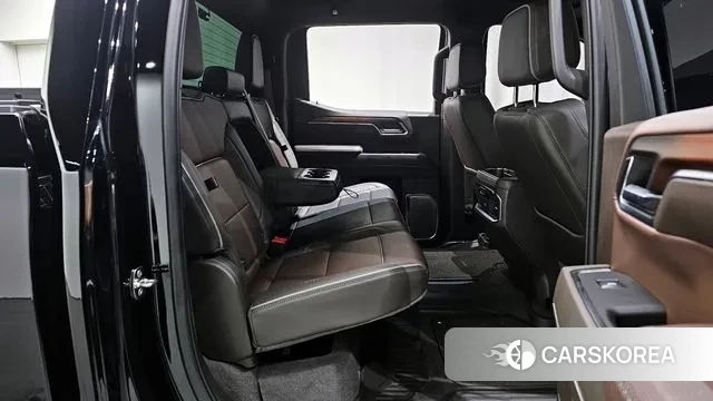 GMC Sierra 2024 Черный из Кореи, фото 3