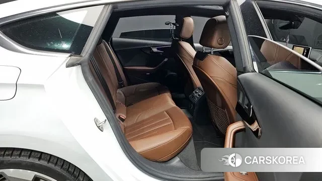 Audi A5 (F5) 2019 Белый из Кореи, фото 3