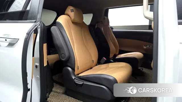 Kia Carnival 4th generation 2023 Белый из Кореи, фото 3