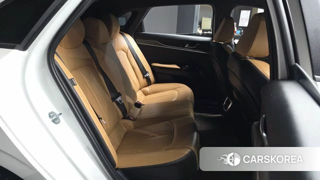 Kia K5 3rd generation 2022 Белый из Кореи, фото 3