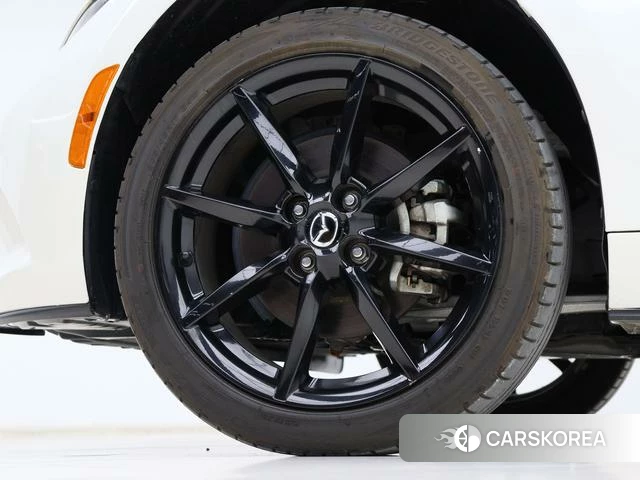 Mazda MX-5 2024 Белый из Китая, фото 3