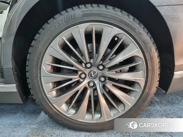 Lexus LS500 5th generation 2020 Серый из Кореи, фото 3