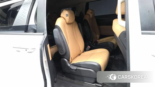 Kia Carnival 4th generation 2023 Белый из Кореи, фото 3