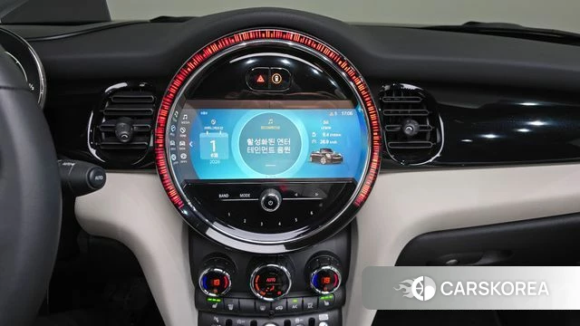 Mini Cooper S Convertible 2023 Черный из Кореи, фото 3