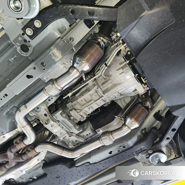 Ford Mustang 2020 Жемчужный цвет из Кореи, фото 3