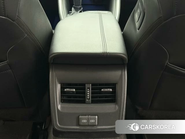 Toyota Asian dragon 2022 Черный из Китая, фото 3