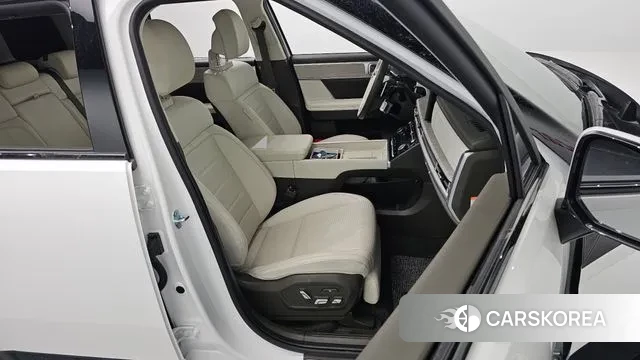 Hyundai Santa Fe (MX5) 2024 Белый из Кореи, фото 3