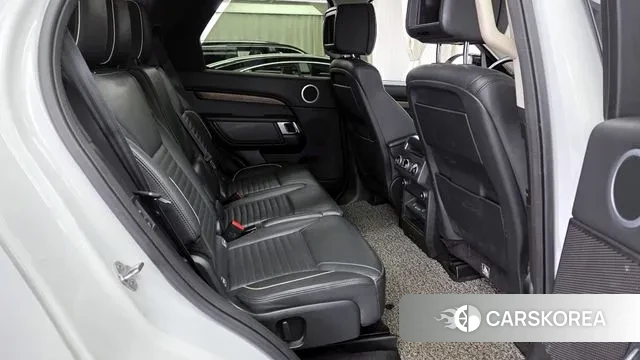 Land Rover Discovery 5 2018 Белый из Кореи, фото 3