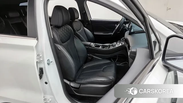 Hyundai The New Santa Fe 2023 Белый из Кореи, фото 3