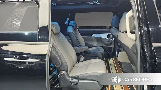 Kia The New Carnival 4th Generation 2024 Черный из Кореи, фото 3