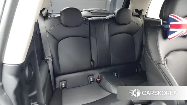 Mini Cooper D 2018 Темно-зеленый из Кореи, фото 3