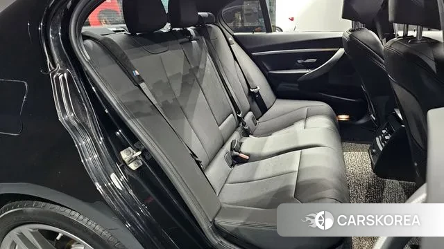 BMW 3 Series (F30) 2018 Черный из Кореи, фото 3