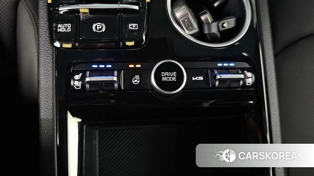 Kia The New K5 3rd generation 2025 Белый из Кореи, фото 3