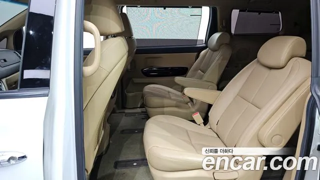 Kia The New Carnival 2019 Белый из Кореи, фото 3