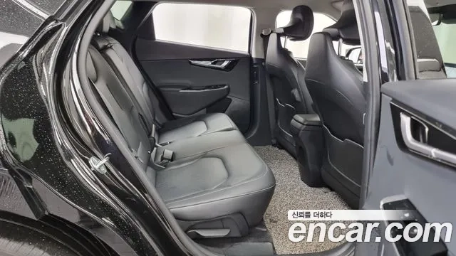 Kia EV6 2022 Черный из Кореи, фото 3