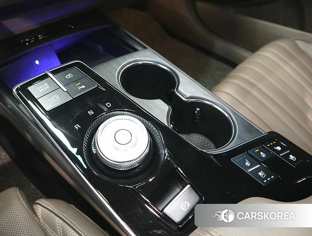 Kia K8 2023 Черный из Кореи, фото 3