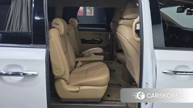 Kia The New Carnival 2019 Белый из Кореи, фото 3
