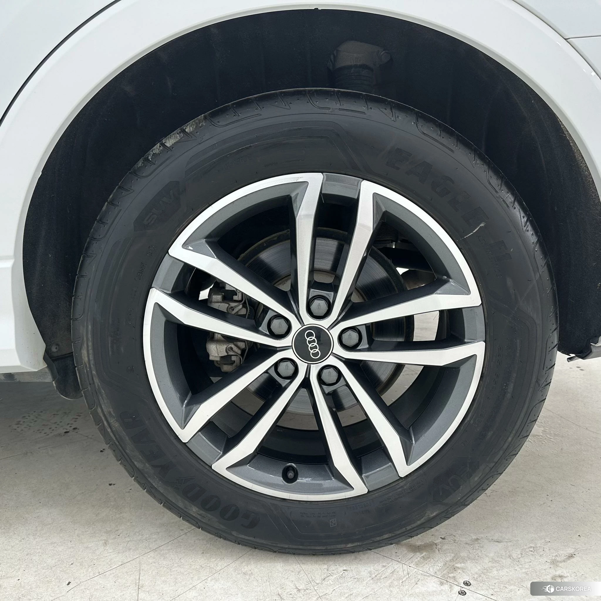 Audi Q3 2022 Белый из Китая, фото 3