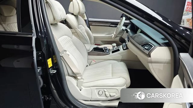 Genesis G90 2021 Черный из Кореи, фото 3