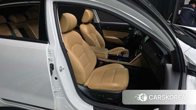 Kia K7 Premier 2020 Белый из Кореи, фото 3