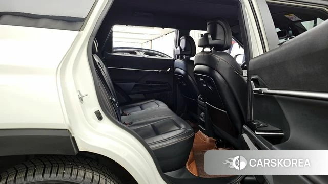 Ssangyong Torres EVX 2024 Белый из Кореи, фото 3