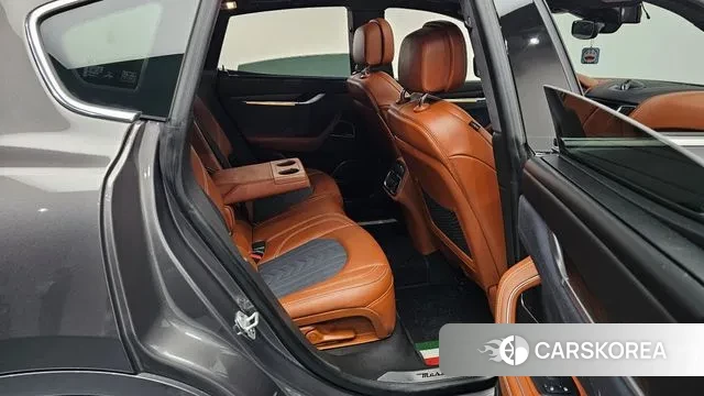 Maserati Levante 2019 Серый из Кореи, фото 3