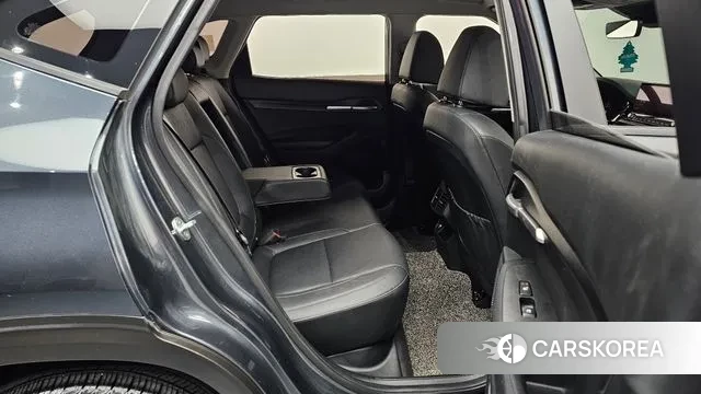 Kia Seltos 2022 Серый из Кореи, фото 3