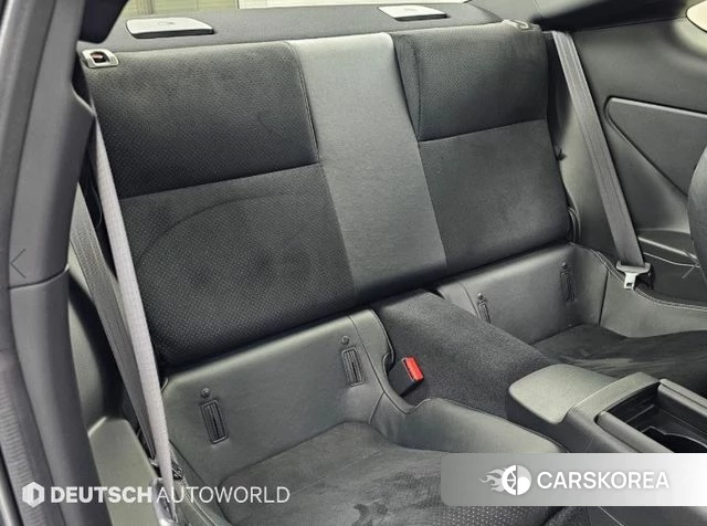 Toyota GR86 2024 Серебристо-серый из Кореи, фото 3