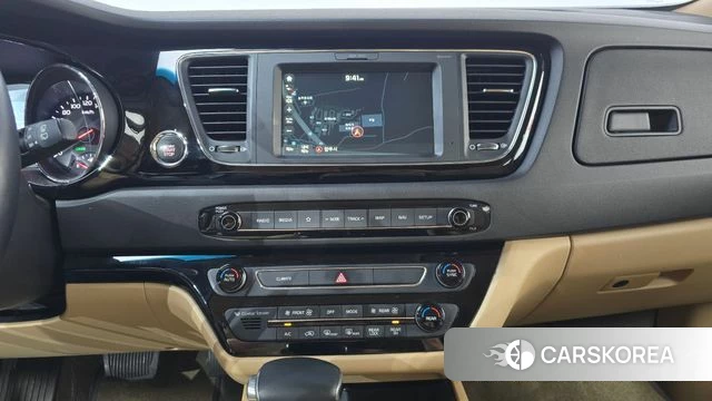 Kia All New Carnival 2018 Белый из Кореи, фото 3