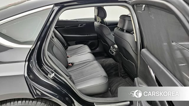 Genesis G80 (RG3) 2022 Черный из Кореи, фото 3