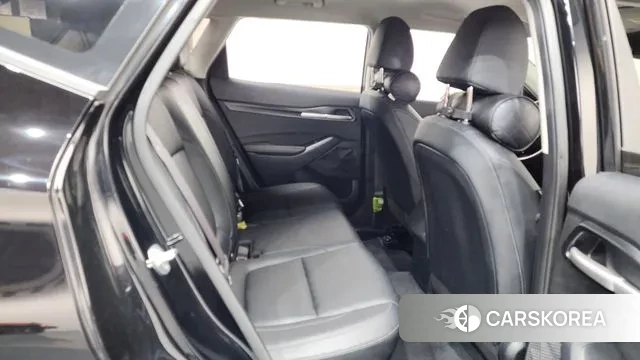 Kia Seltos 2021 Черный из Кореи, фото 3