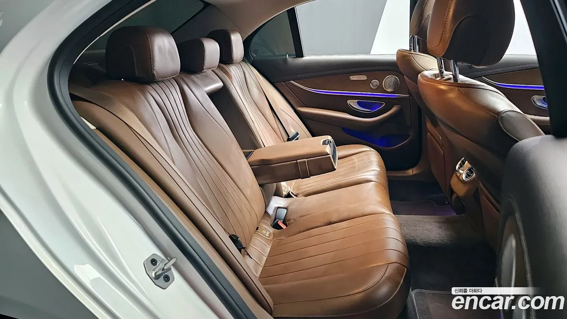 Mercedes-Benz E-Class W213 2020 Белый из Кореи, фото 3