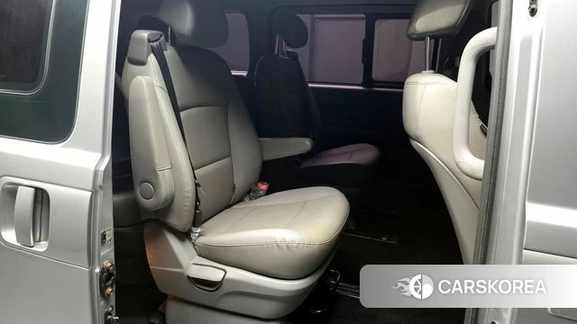 Hyundai The New Grand Starex 2019 Серебряный из Кореи, фото 3