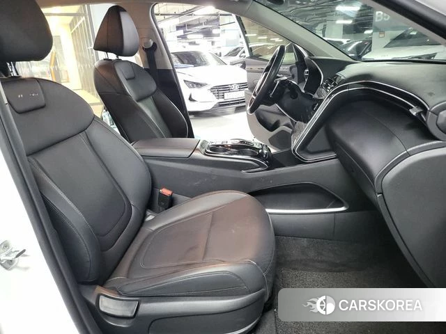 Hyundai Tucson (NX4) 2021 Белый из Кореи, фото 3