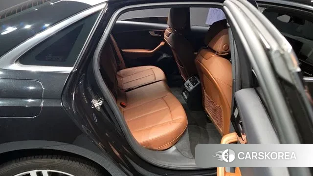 Audi A4 (B9) 2021 Черный из Кореи, фото 3