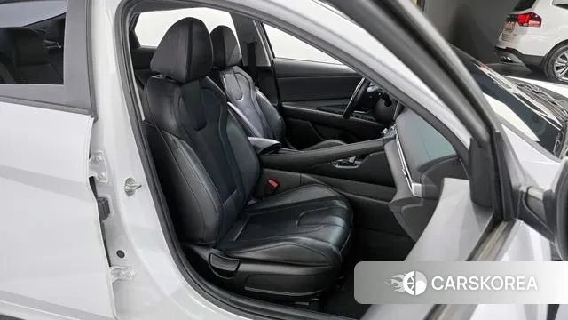 Hyundai Avante (CN7) 2021 Белый из Кореи, фото 3