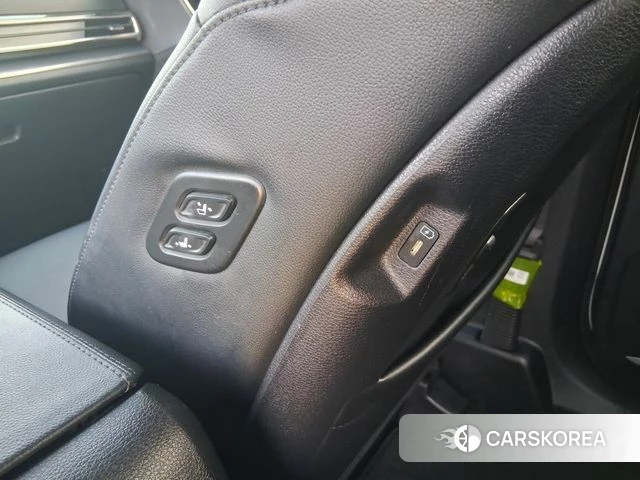 Kia Sportage 5th Generation 2021 Белый из Кореи, фото 3