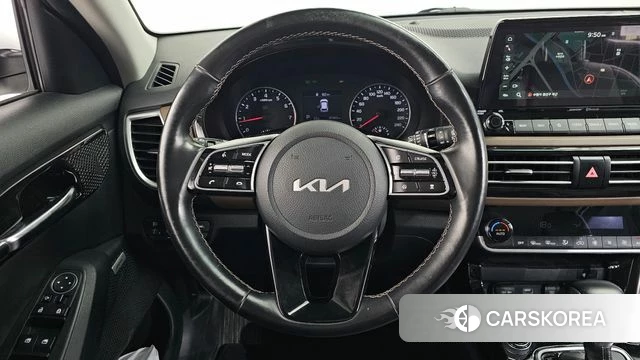 Kia Seltos 2021 Белый из Кореи, фото 3