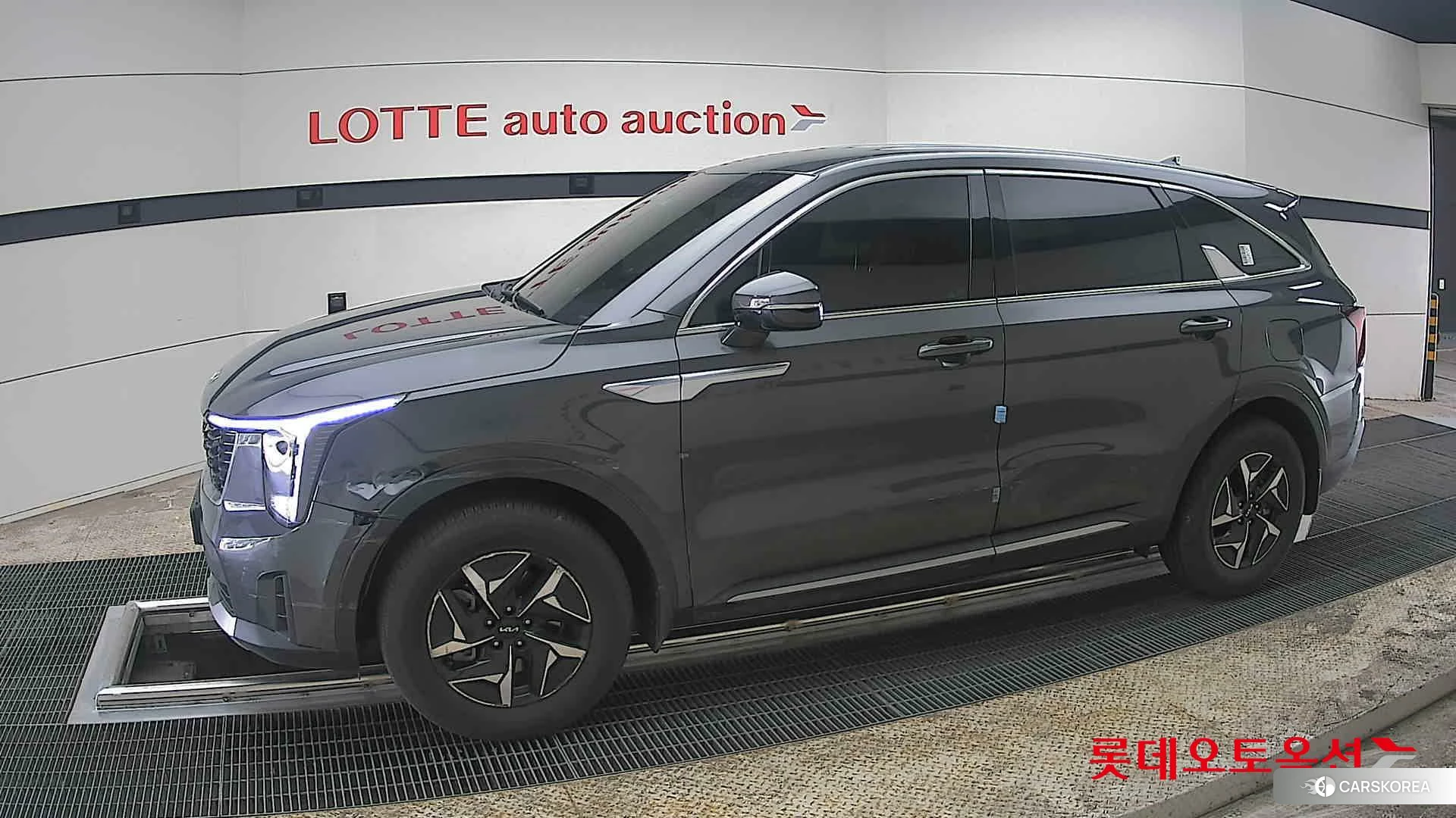 Kia Sorento Hybrid 2025 Interstellagray из Кореи, фото 3