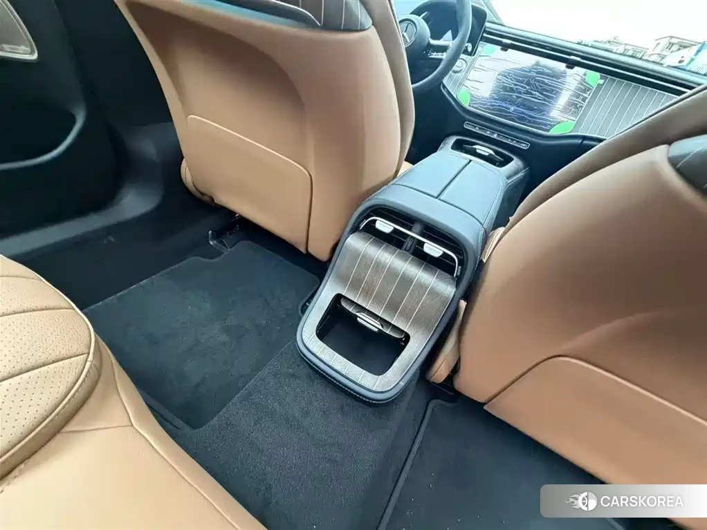 Mercedes-Benz E-Class 2026 Черный из Китая, фото 3