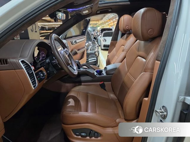 Porsche Cayenne (PO536) 2023 Белый из Кореи, фото 3