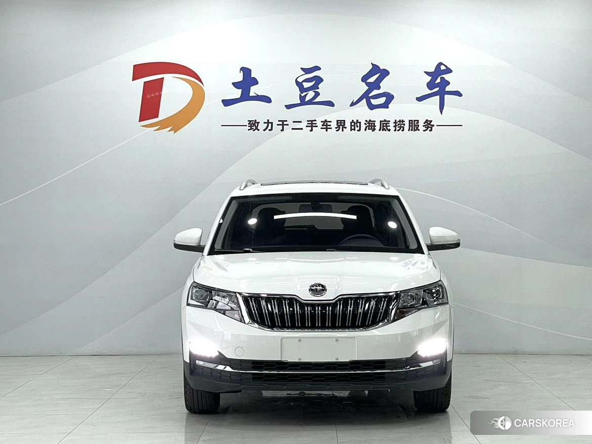 Skoda Komick 2022 Белый из Китая, фото 3