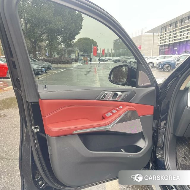 BMW X5 2025 Черный из Китая, фото 3