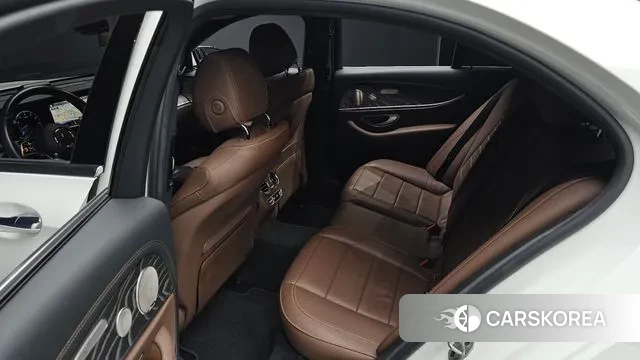 Mercedes-Benz E-Class W213 id 3478426 из Кореи 3